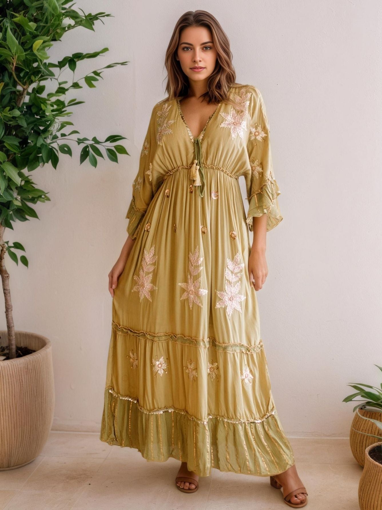 Vestido longo bordado flores