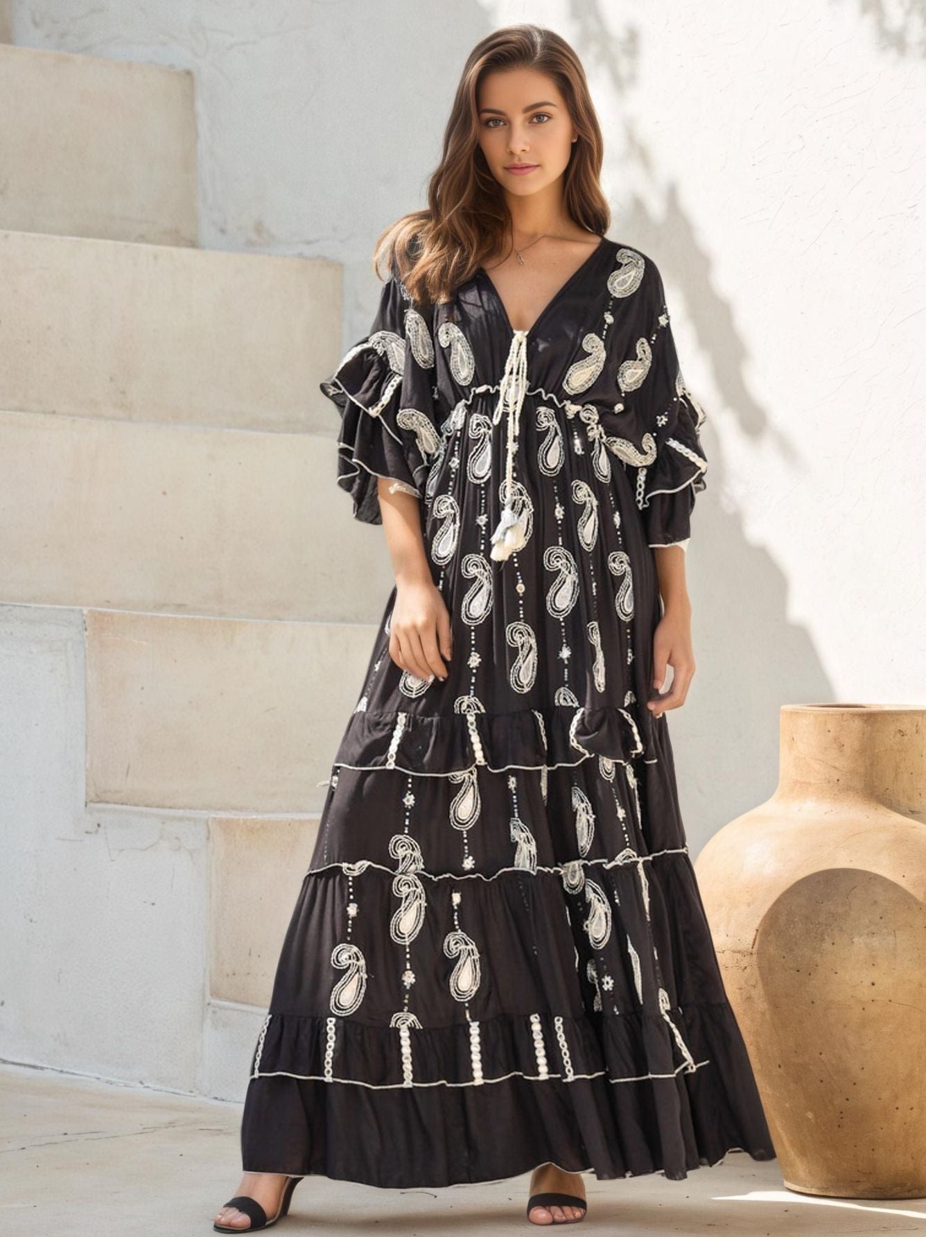 Vestido longo paisley bordado