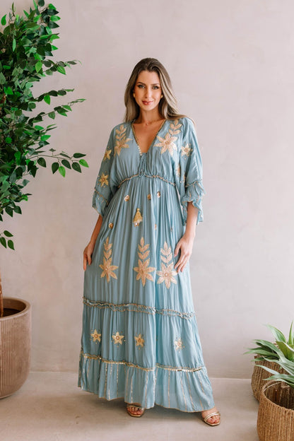 Vestido longo bordado flores