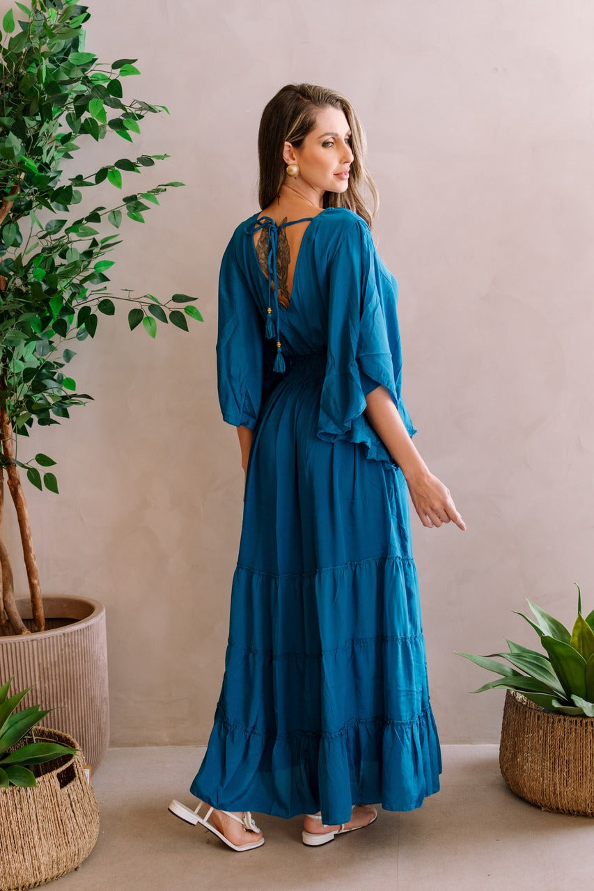 Vestido seda liso longo manga morcego